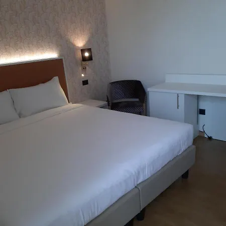 Fortuna Hotel