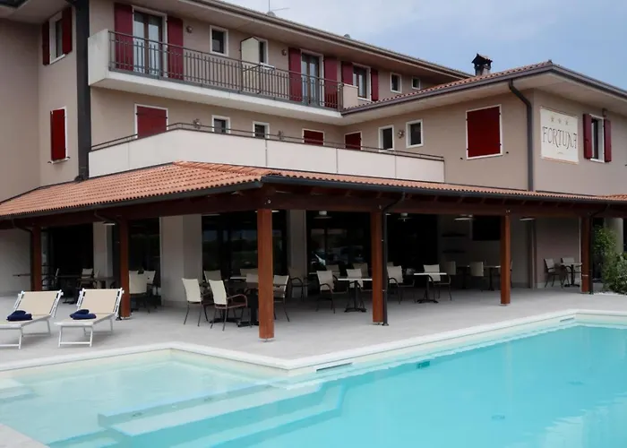 Fortuna Hotel 3*